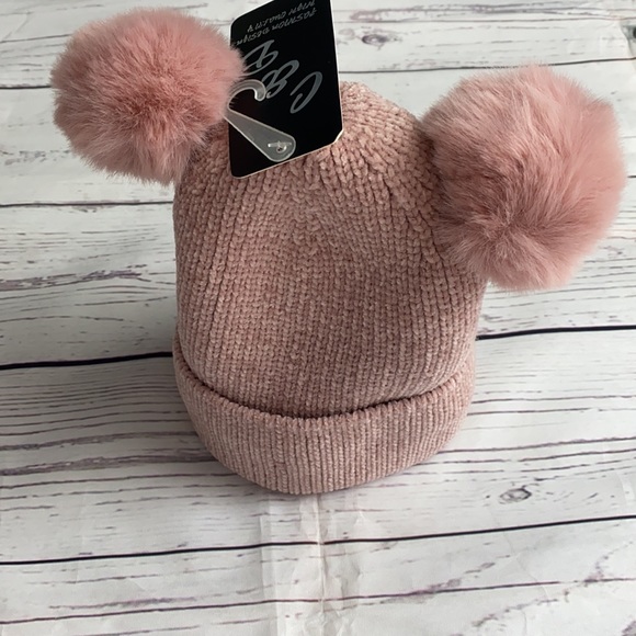 Baby girls Pom Pom hat - Picture 3 of 4